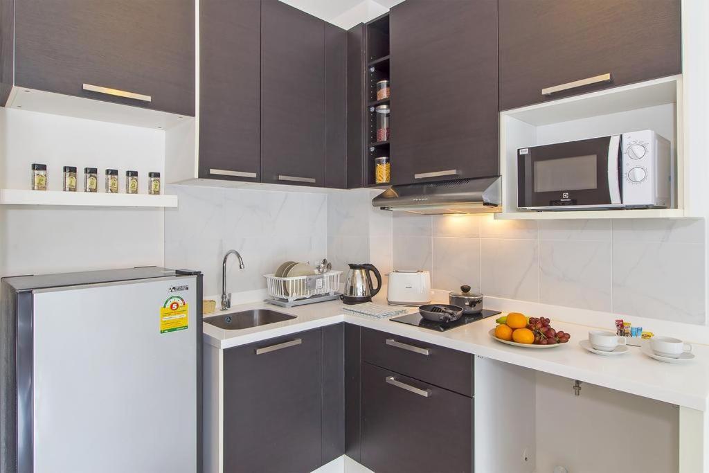 Chic Condo By Resava Karon Zewnętrze zdjęcie
